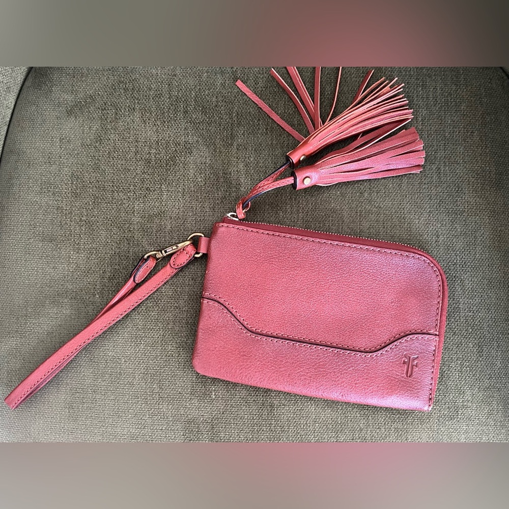 FRYE Shiloh Leather Wristlet Clutch Brown Wallet
